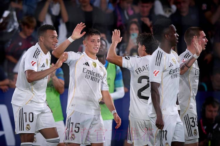 官方:莱万特签下皇马前锋德弗鲁托斯 双方签约5年 官方:莱万特签下皇马前锋德弗鲁托斯 双方签约5年